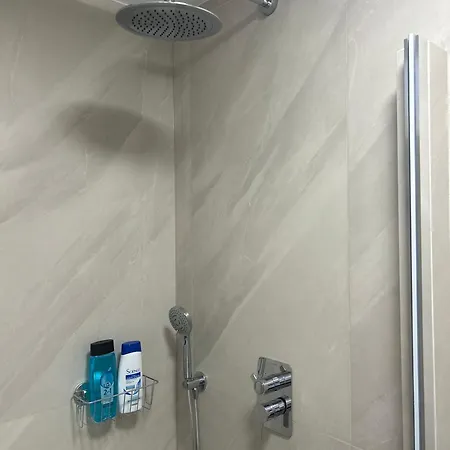 Guggensuites Kwatera prywatna *